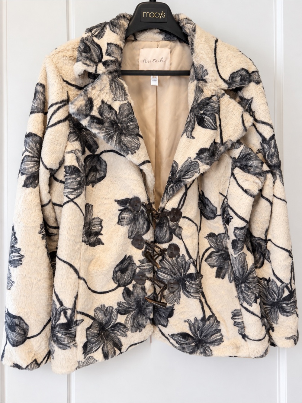 Hutch Anthropologie Faux Fur Floral Jacket 1X Black Cream NWOT